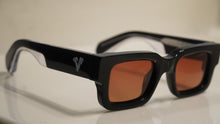 Load image into Gallery viewer, Black &amp; Repasado V2 Vercetti Shades
